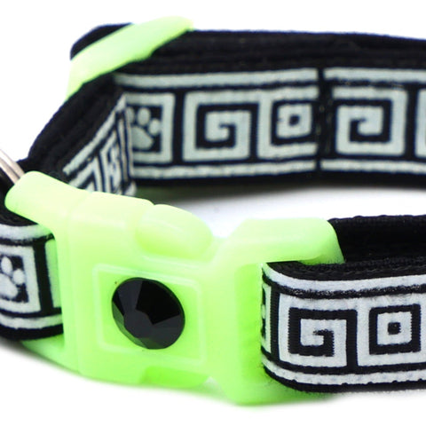 Greek Key Breakaway Cat Collar
